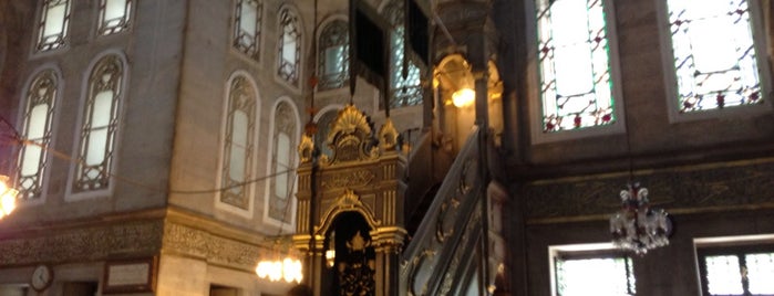 Eyüp Sultan Camii is one of Türkiye'de Gezilmesi- Görülmesi Gereken Yerler.
