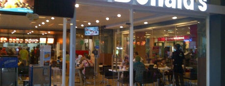 McDonald's is one of Wisata Kuliner Samarinda.