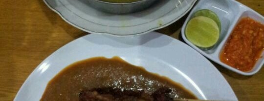 (CLOSED) Warung Sate "Pak Slamet" Mojokerto - Cabang Pare is one of Lokasi Makan di Mojokerto.