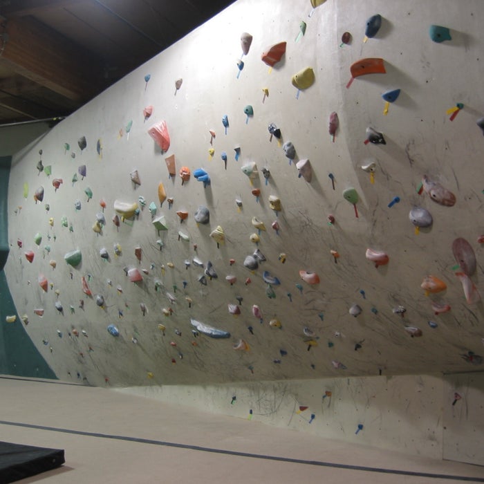 The Circuit Bouldering Gym reviews, photos Southwest Portland