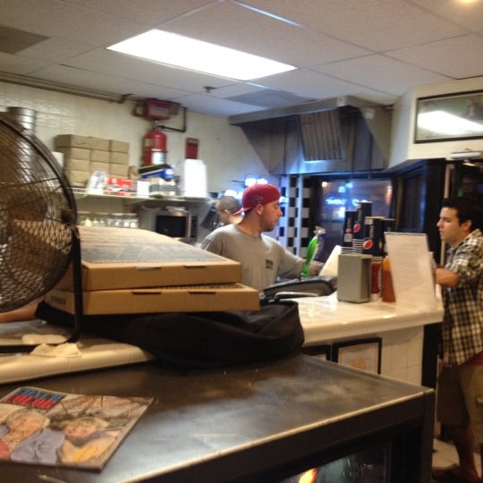 Mr. Z's Old Town reviews, photos Old Town Key West GayCities Key