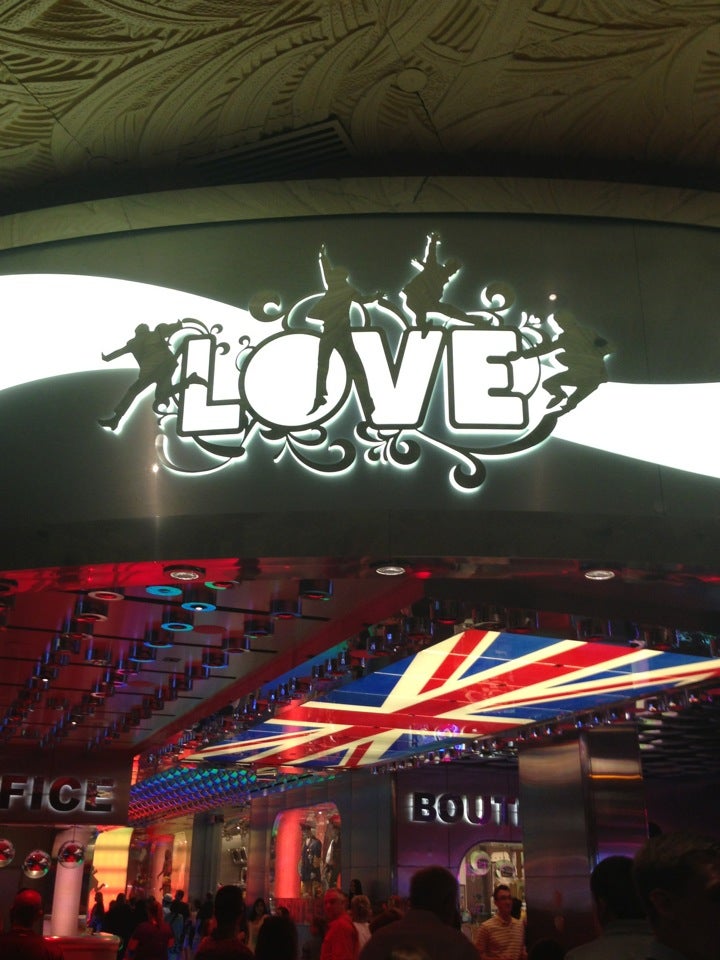 Revolution Sundays @ The Mirage