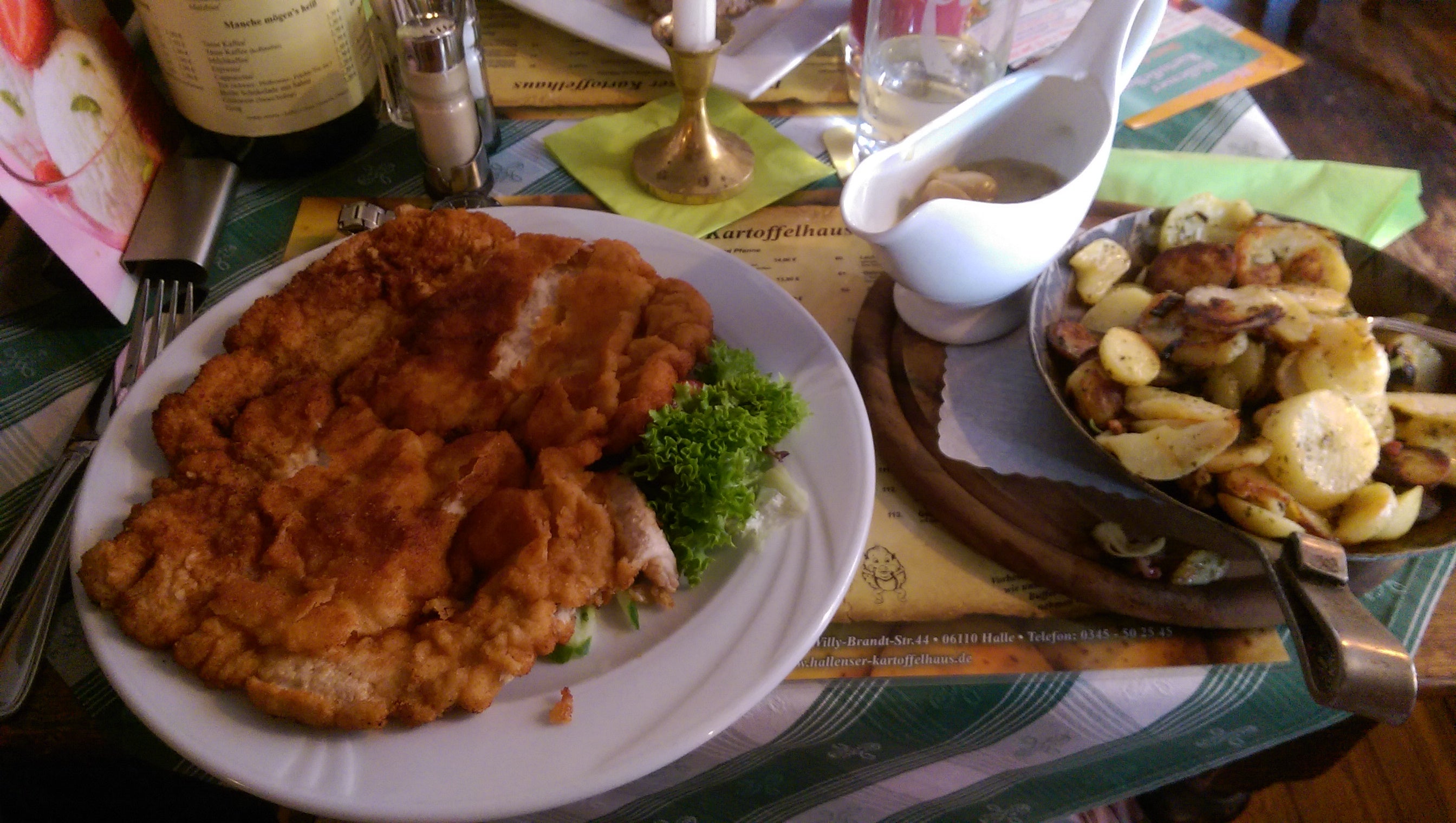 Speisekarte von Hallenser Kartoffelhaus in Halle, Saale mit Preisen