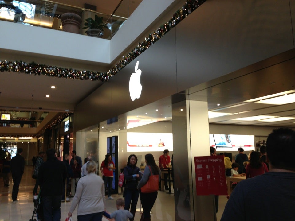 Apple south coast plaza discount