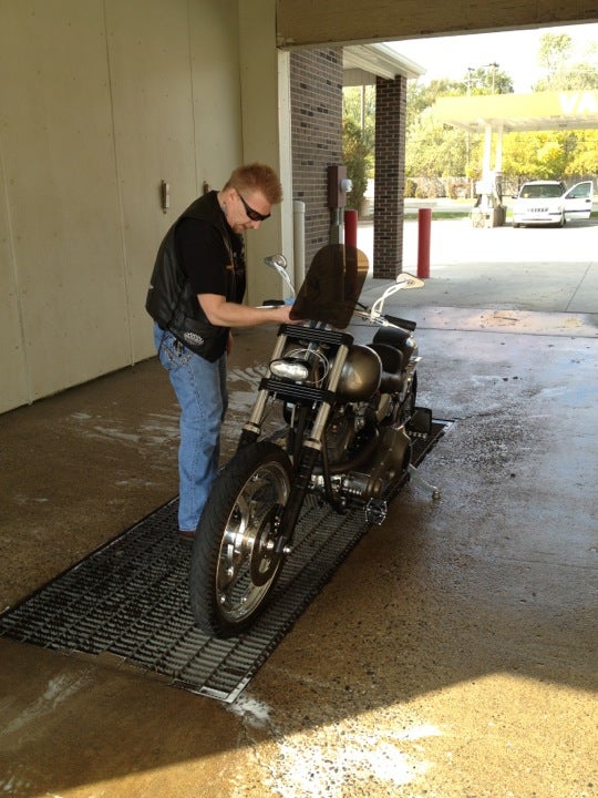 Clean Machine Car Wash 6