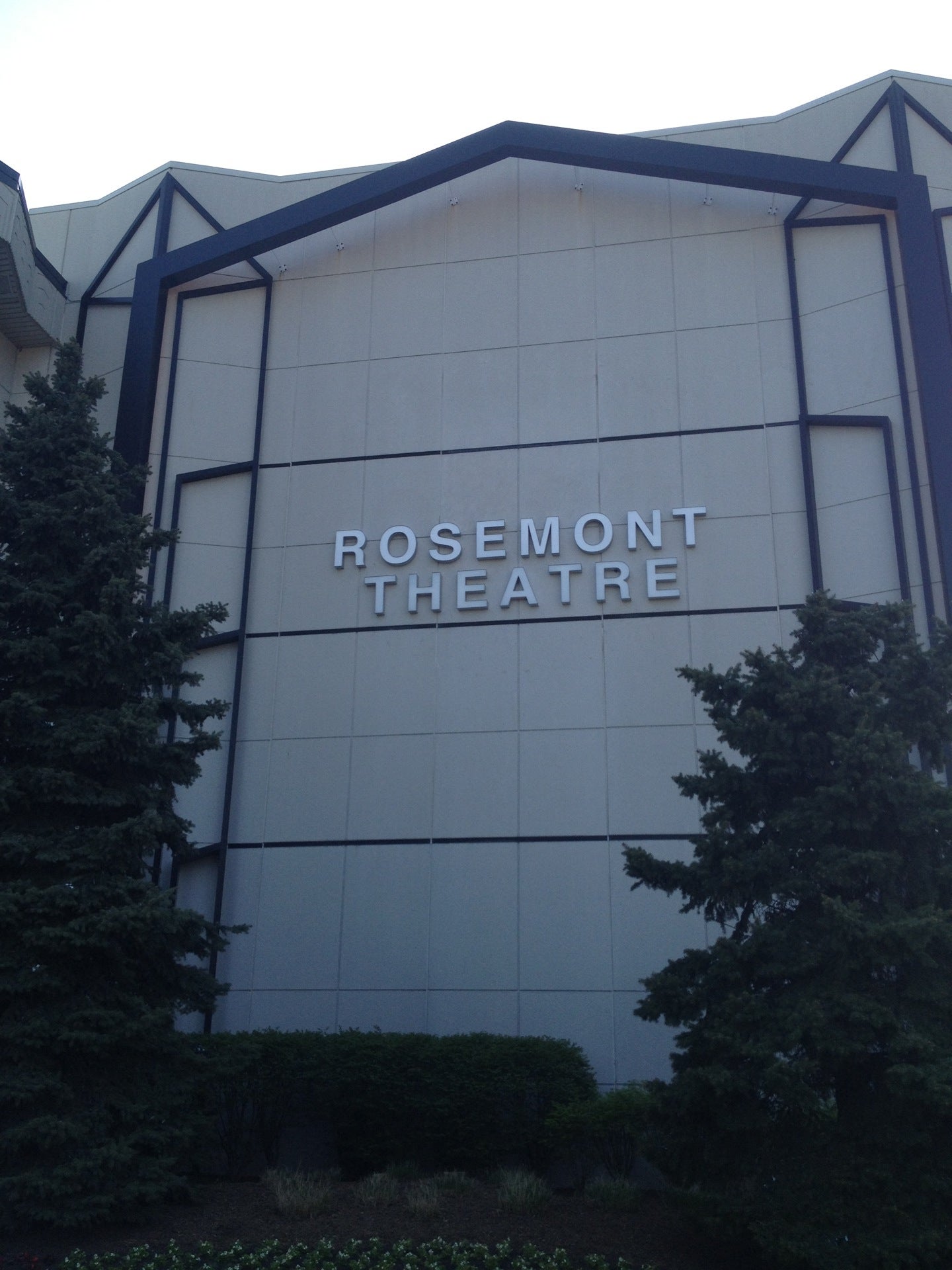 Rosemont Theatre, Chicago Tickets, Schedule, Seating Charts Goldstar