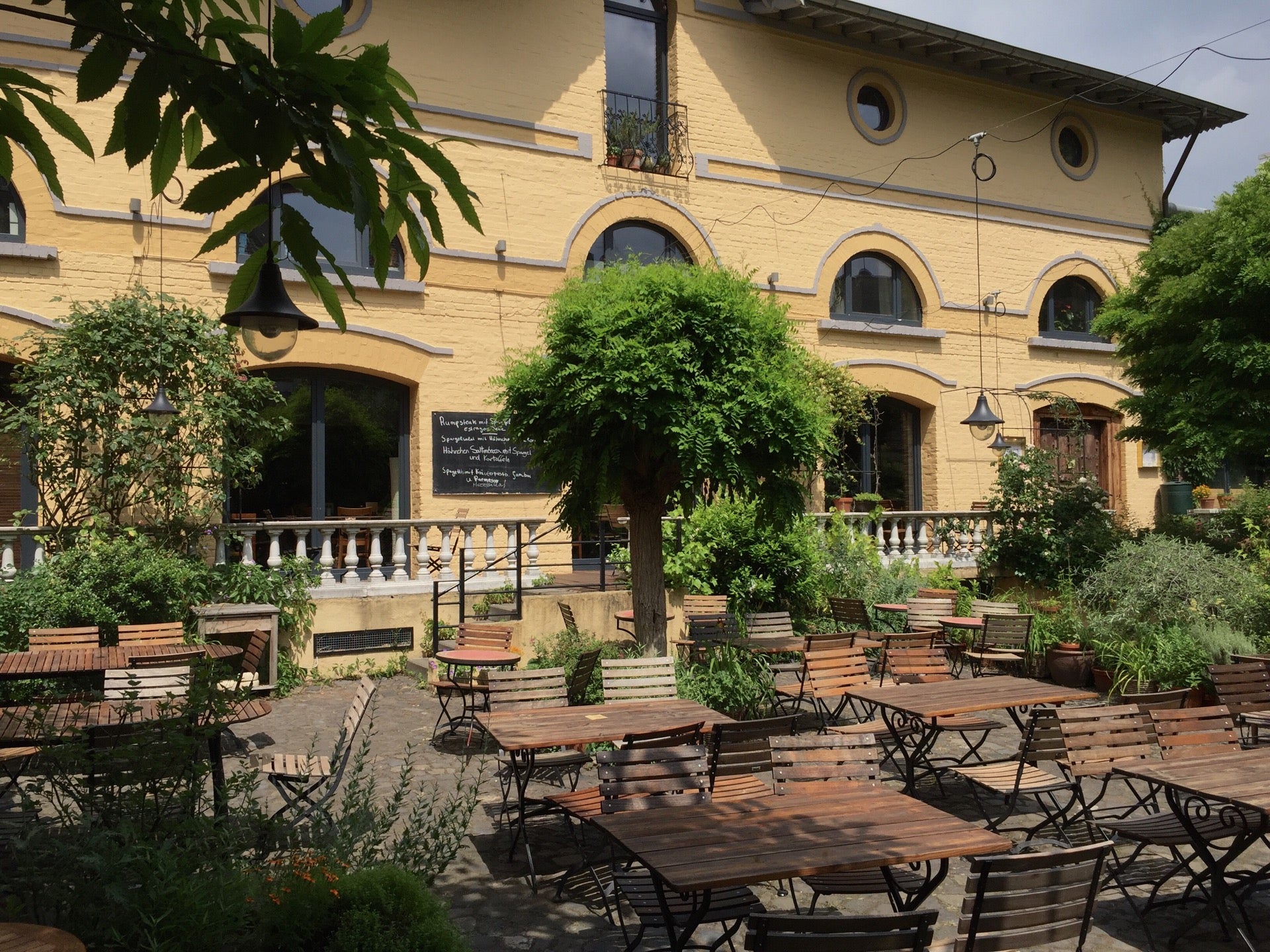 Café Kosmopolit in Krefeld speisekarte.de