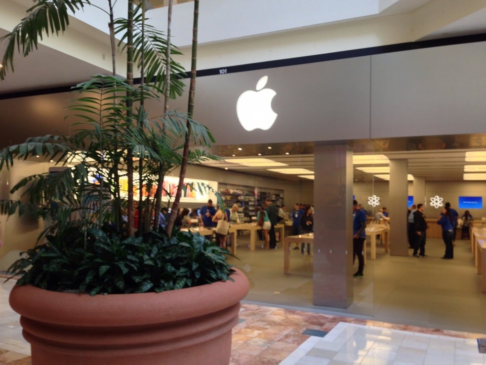 Apple south coast plaza discount