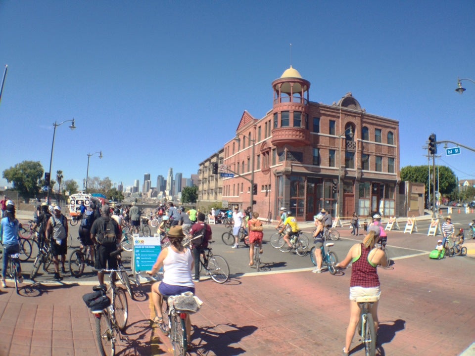 Mariachi Plaza