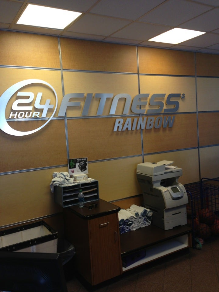 24 Hour Fitness