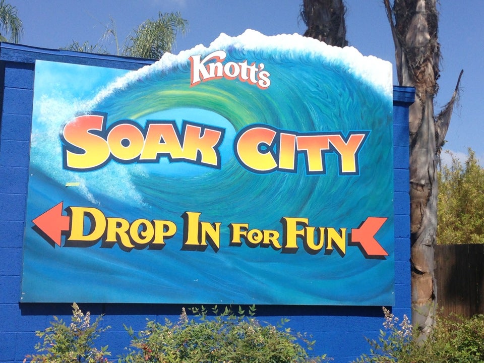 Knott's Soak City Water Park, Orange County: Tickets, Schedule, Seating