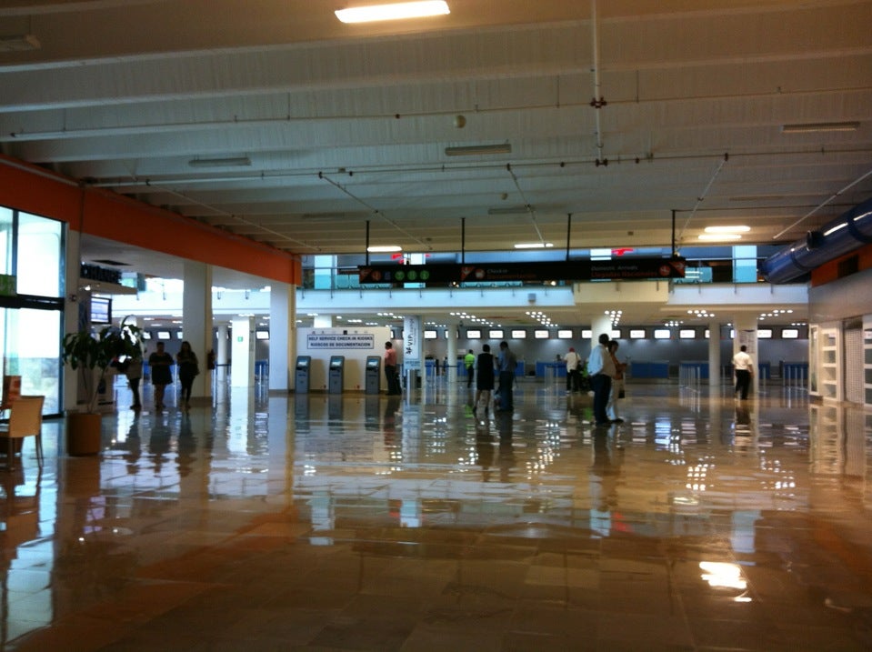 Aeropuerto Internacional de Puerto Vallarta
