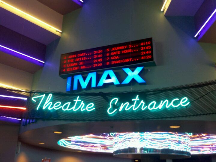 Regal Cinemas Simi Valley Civic Center 16 & IMAX