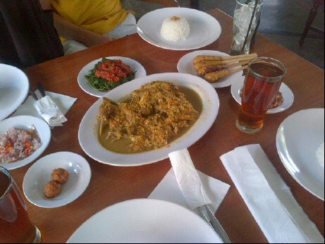 Ayam Betutu Khas Gilimanuk Di Bandung Tengah Bandung