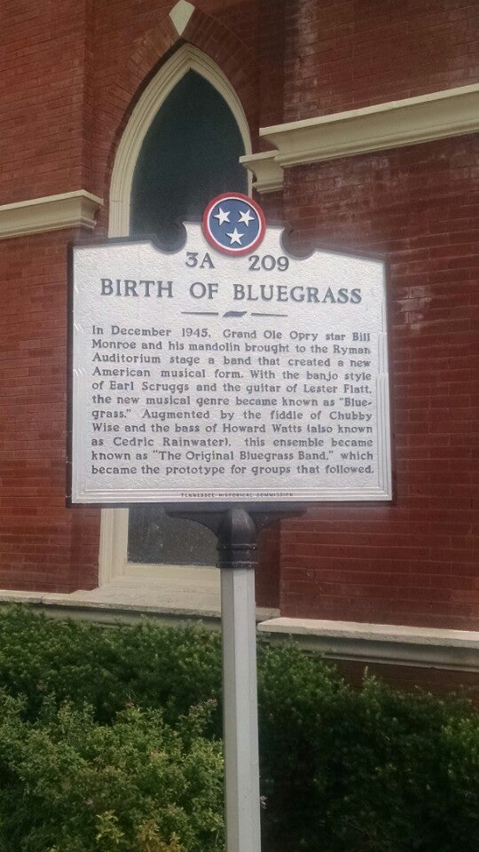 Photo of Ryman Auditorium