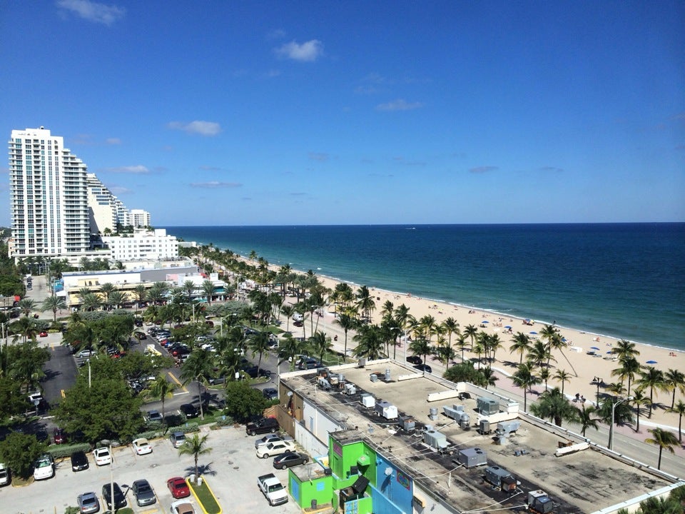 Courtyard By Marriott Fort Lauderdale Beach Photos GayCities Fort   14010475 K2PtP6p2WEkQNDv R1MBaji2vIiMp8EIm7y2tH5SJHE 