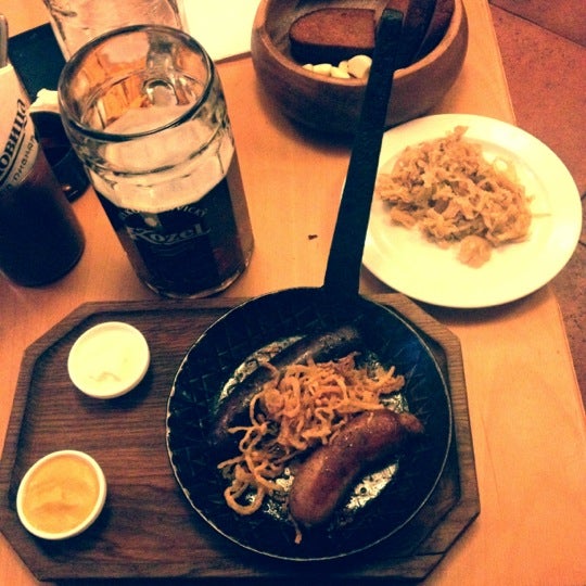 Бар козловица чистые пруды. Козловица на сретенке. Чешская пивная козловица. Козловица ресторан меню. Козловица, улица сретенка, 4.