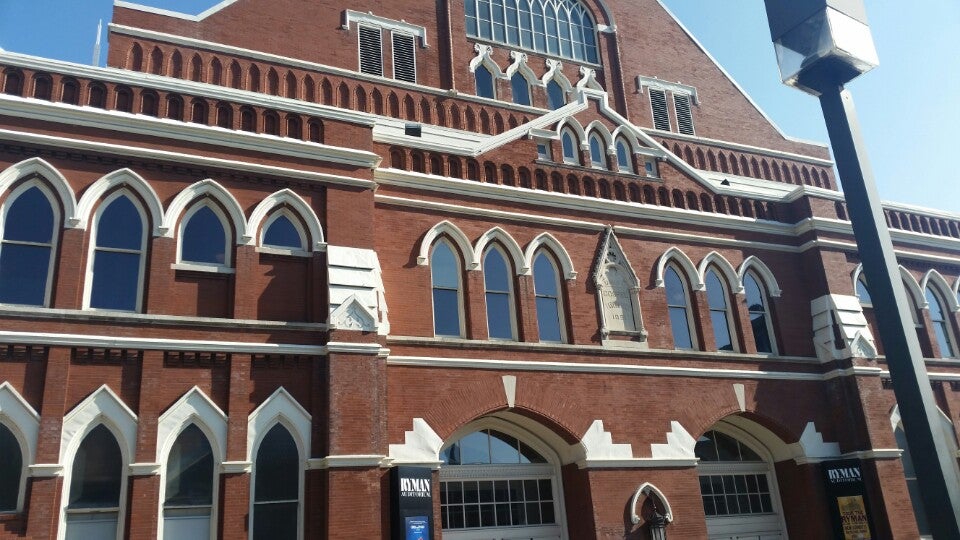 Photo of Ryman Auditorium