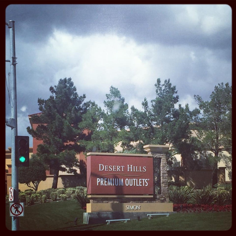 Desert Hills Premium Outlets reviews, photos - Palm Springs - GayCities  Palm Springs