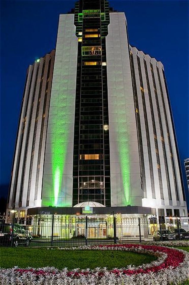 Holiday inn moscow. Holiday Inn Moscow Сокольники. Отель в Москве Holiday Inn Moscow. Сокольники гостиница Москва Холидей. Гостиница Холидей ИНН Москва.