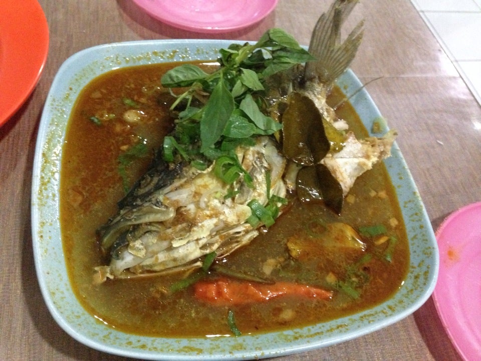 Photo Gajah Madas Gulai Kepala Ikan Pak Untungrestaurant