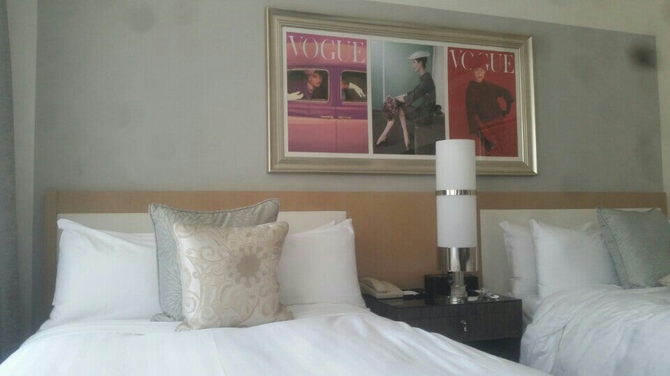 Photo of Vogue Hotel Montreal Downtown